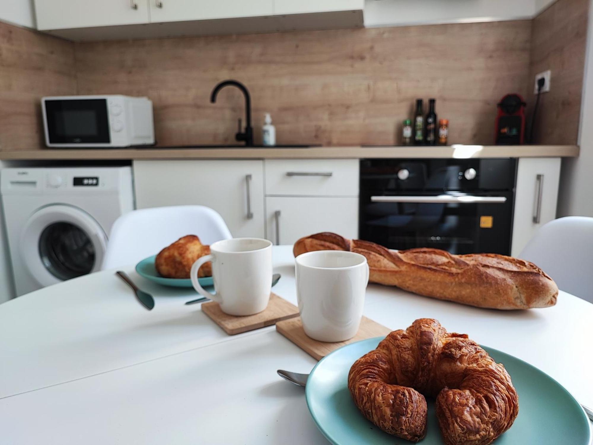 Pause Entre Cite Et Bastide *clim *wifi *smart Tv Apartment *